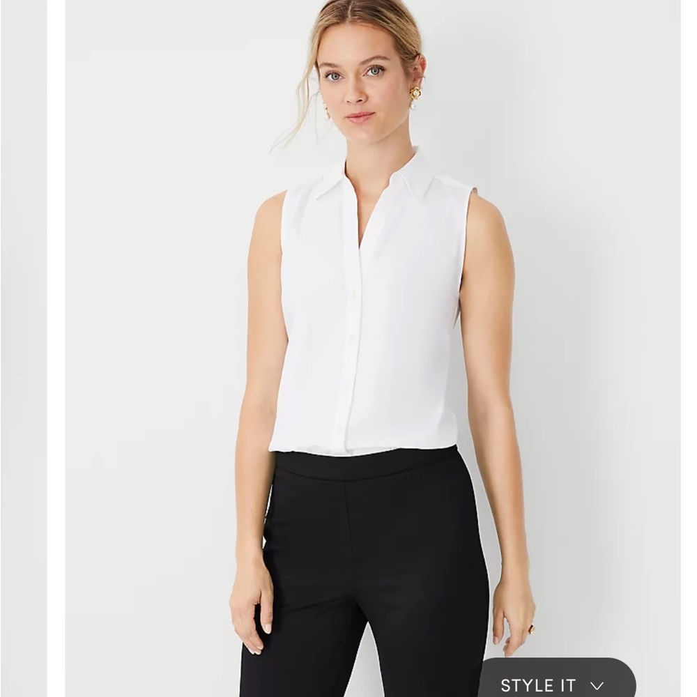 Sleeveless Essential Shirt